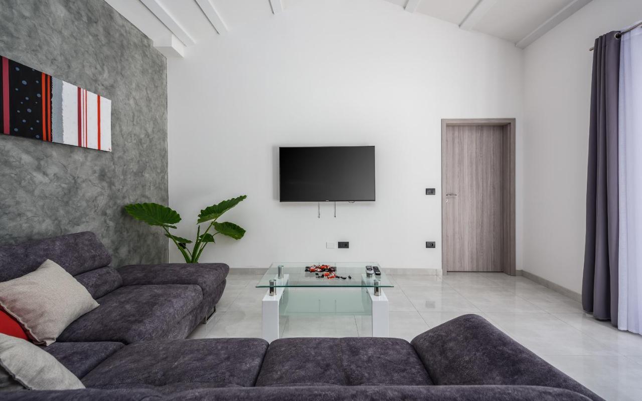 Villa Desapemani Žminj المظهر الخارجي الصورة